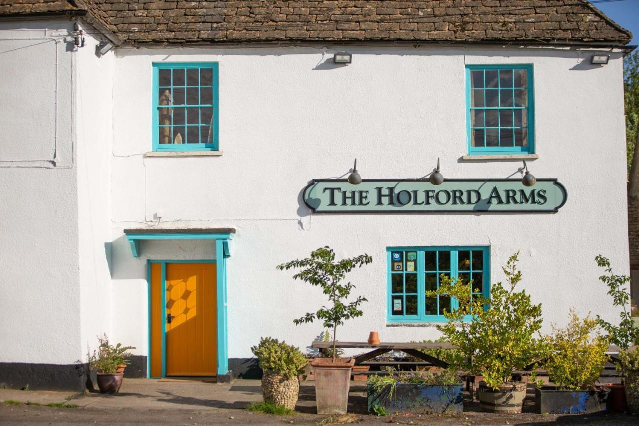 The Holford Arms Hotel Tetbury Exterior photo